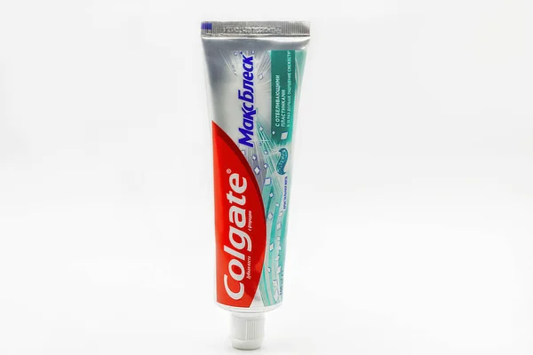 Kyiv Ukraine November 2020 Colgate Max White Fluoride Toothpaste Tube — Stock Photo, Image