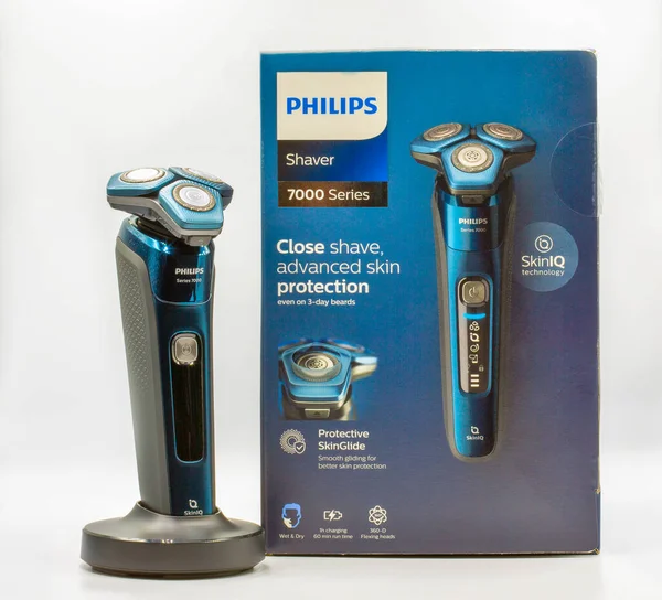 Kyiv Ukraine April 2021 Studio Shot Modern Philips Electric Shaver — 스톡 사진