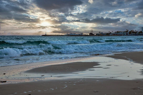 Atardecer Verano Famosa Playa Limanaki Ayia Napa Chipre —  Fotos de Stock