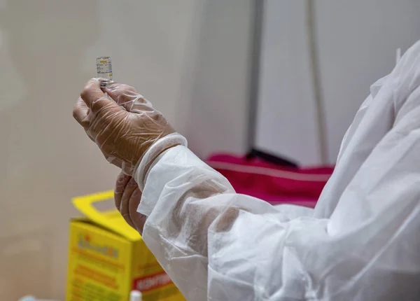 Kyiv Ukraine June 2021 Nurse Prepares Give Vaccination Coronavirus Covid — Stock Photo, Image