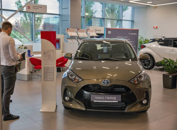 Kyiv Ukrajina Května 2021 Nové Auto Toyota Yaris Hybrid Vystavené — Stock fotografie