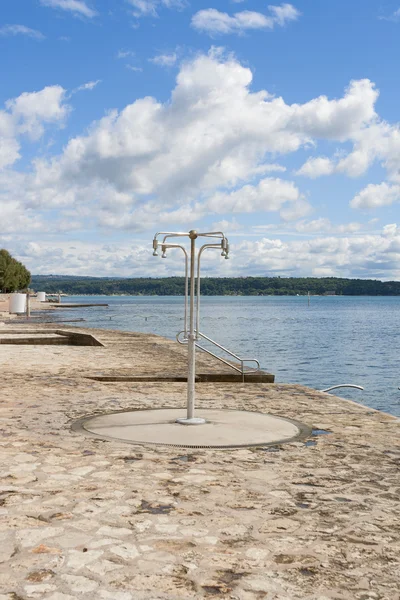 Public shower on the beach. croatia — Stock Photo, Image