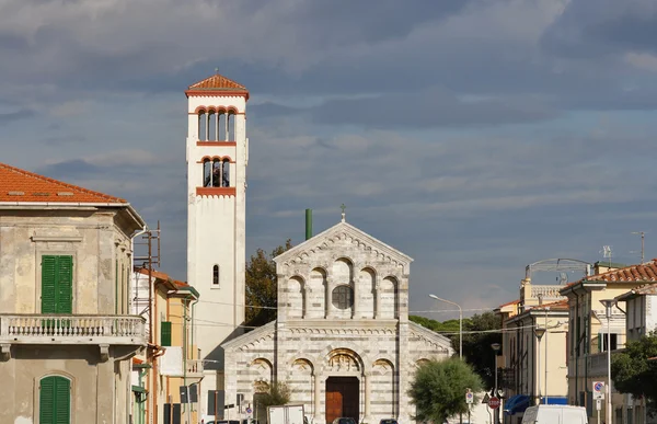 Pisa di Marina centro da cidade, Itália — Fotografia de Stock