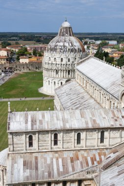 Pisa Baptistry: ve katedral Duomo