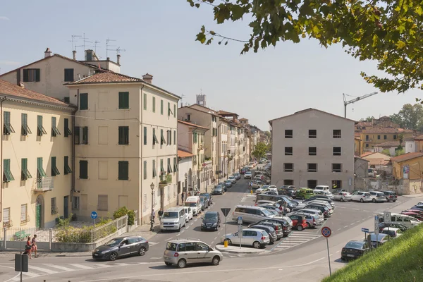 Lucca utcák, Toszkána, Olaszország. — Stock Fotó