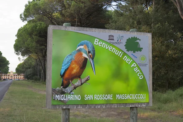 San Rossore Bölge Parkı plakasına hoş geldiniz. Toskana, İtalya.
