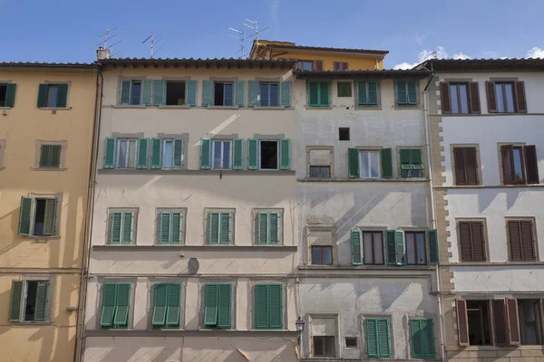 Florença antiga fachada edifício residencial — Fotografia de Stock