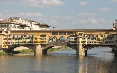 Floransa'daki Ponte vecchio Köprüsü