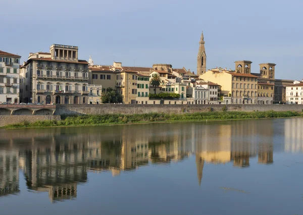 Argine del fiume Arno Firenze — Foto Stock