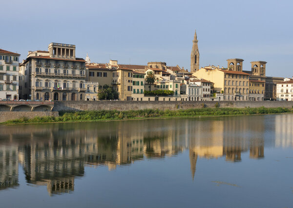 Florence Arno river embankment