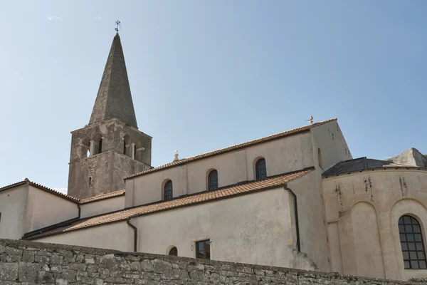 Euphrasianische basilika gebäude in porec, kroatien — Stockfoto