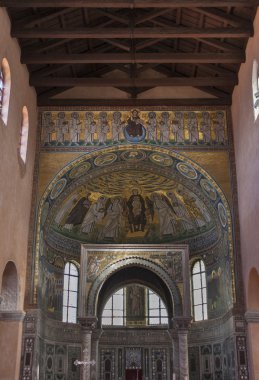 Porec Euphrasian Bazilikası'na iç, Hırvatistan