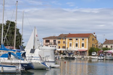 Novigrad marina Hırvatistan
