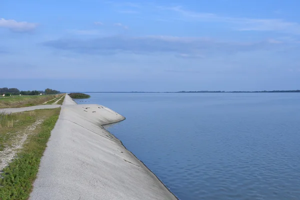 プレローグ、クロアチア Dubrava 湖風景. — ストック写真