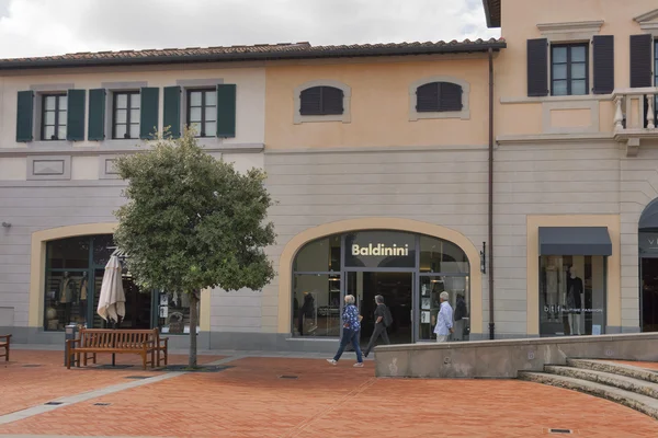 McArthurGlen Designer Outlet Barberino in Italy — Stock Photo, Image