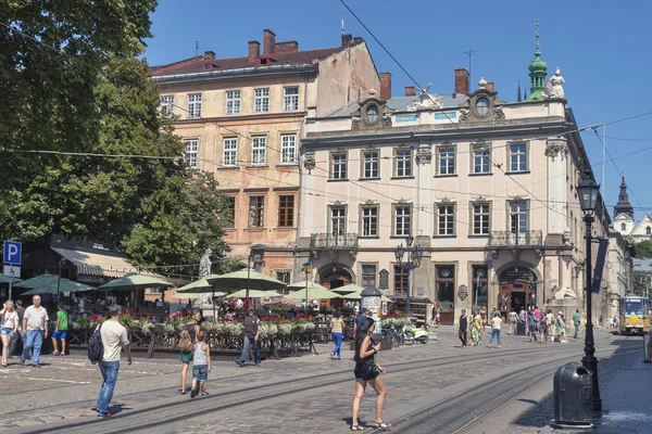 Náměstí v Liviv, Ukrajina — Stock fotografie