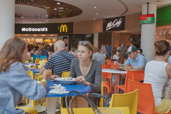 Kiev okyanus Plaza alışveriş merkezi food court
