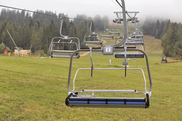 Skiing lift mechanism in the fall — Stock Photo, Image