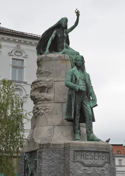 Statue of slovenian poet France Preseren in Ljubljana, Slovenia — Stock Photo, Image