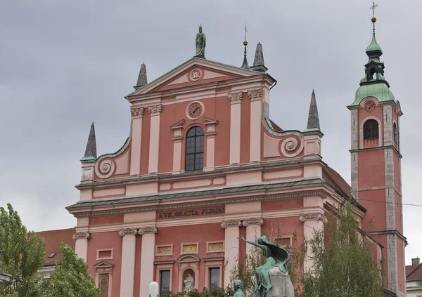 Францисканская церковь Благовещения в Любляне — стоковое фото