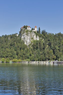 Ortaçağ Kalesi ve Bled Gölü