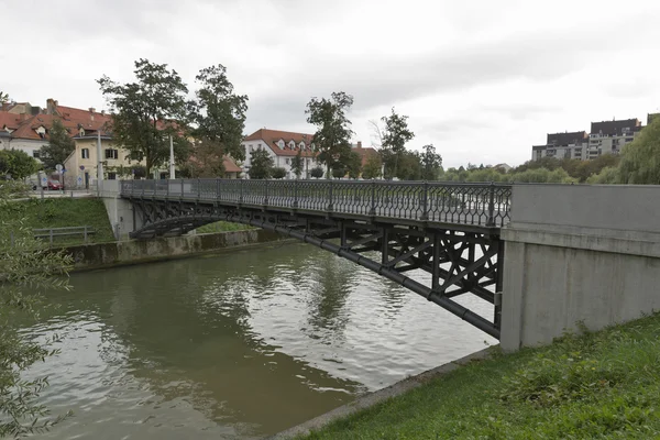 Jembatan Hradeckega di Ljubljana, Slovenia — Stok Foto