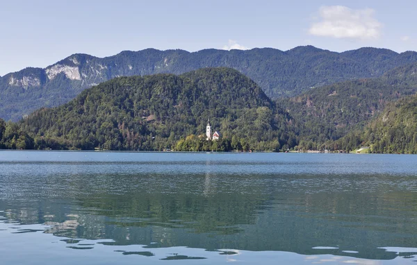 Lago Bled en Eslovenia con Iglesia de la Asunción —  Fotos de Stock
