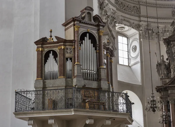 Salzburg Dom domkyrkan orgel, Österrike. — Stockfoto