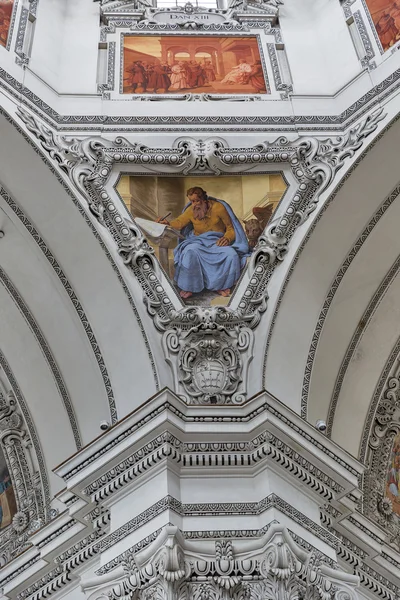 Salzburgo Dom catedral interior, Áustria . — Fotografia de Stock