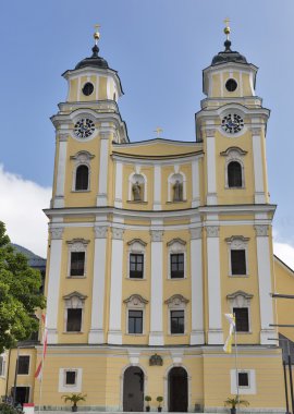 St. Michael Bazilikası, Mondsee, Avusturya.