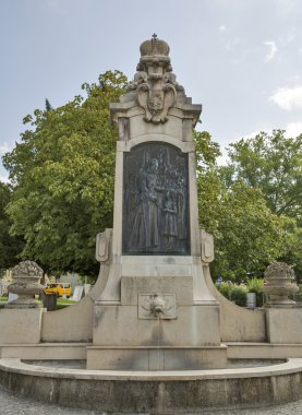 St. Michael Bazilikası Mondsee, Avusturya'ndaki yakınındaki dini anıt.