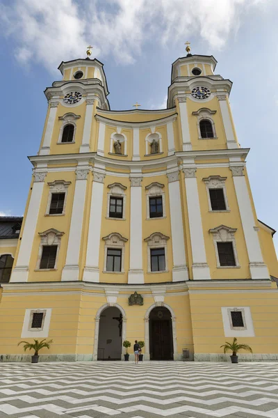 Bazilika svatého Michael v Mondsee, Rakousko. — Stock fotografie