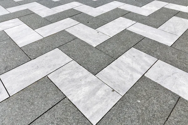 Dekoratif eski taş sokakta çinileri zikzak