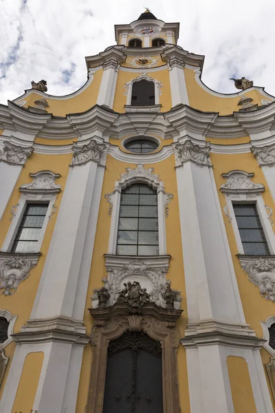 グラーツ、オーストリア、シュタイアー マルク州の Barmherzigenkirche 教会 — ストック写真