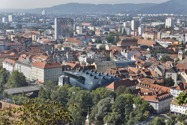 Graz centru podzimní letecké Panorama, Rakousko. — Stock fotografie