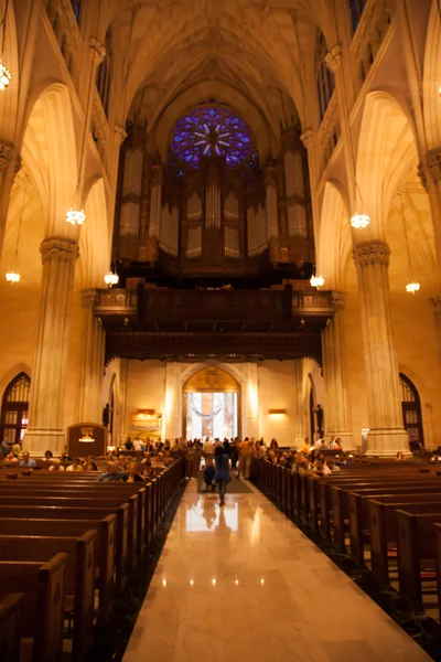 Saint Patrick's Cathedral, Inside. — Stock Photo, Image