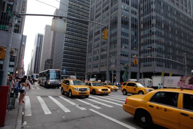 New York şehir sokaklarını görünümünü.