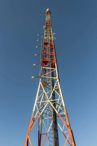 Torre Metálica Telecomunicaciones Receptora Transmisora —  Fotos de Stock