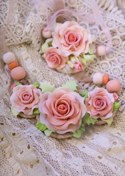 Fashion studio shot of a floral rose necklace (jewelery made of — Stock Photo, Image