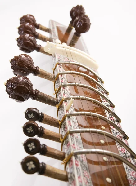 Ситар, струнный индийский традиционный инструмент, крупный план — стоковое фото
