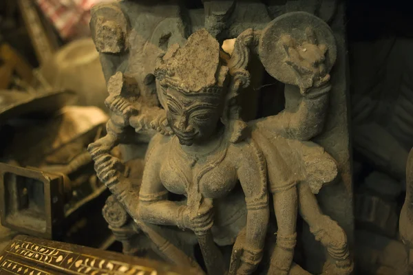 Gudinnan Kali Ma på Chor Bazaar - antika indiska tjuvar marknaden — Stockfoto