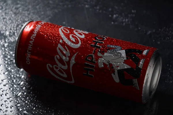 Netanya Israel Outubro 2020 Latas Coca Cola Fabricadas Ucrânia Vendidas — Fotografia de Stock