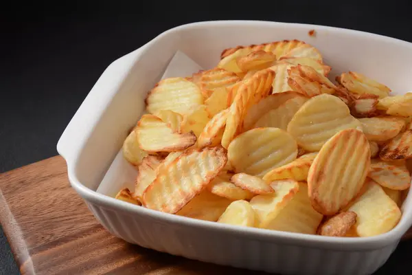 Batatas Fritas Caseiras Onduladas Molho Ketchup — Fotografia de Stock