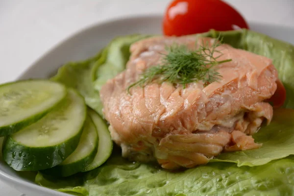 Canned Salmon Chunks Lettuce Leaves White Plate — Stock Photo, Image