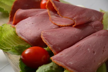 Aperatif, pastırma, pansiyon, göğüs eti, yemek, kapanış, yemek pişirme, kabak, mutfak, mutfak, mutfak, mutfak, yemek, yemek, meze, diyet, kuru, yemek, yağ, yemek, yemek, tavla, gurme, jambon, otlar, italyan, italyan, mutfak, makro, et, biber, domuz eti, ürün, prosciutto, çiğ, r.