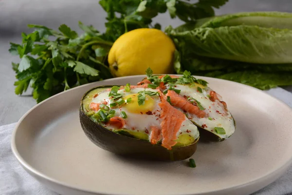 Salmão Defumado Assado Ovo Abacate Cetogénico Keto Baixo Carboidrato Dieta — Fotografia de Stock