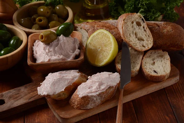 Taramosalata Grekiska Spred Paste Pasta Gjord Mald Fisk Räkor Och — Stockfoto