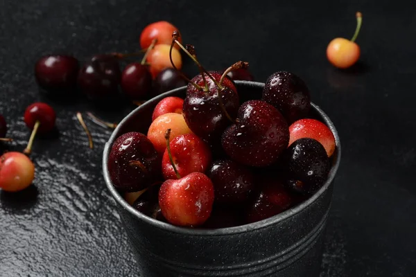 Yellow Red Sweet Cherries Fresh Ripe Sour Cherries Fresh Sweet — Stock Photo, Image