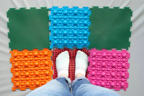 Duyusal entegrasyon bozukluğu için ayak egzersizi. Duyusal işleme bozukluğu. Duyusal bozuklukların rehabilitasyonu 