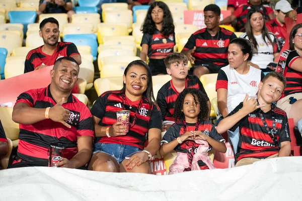 Rio de Janeiro (RJ) - 3 Aralık 2025: FLAMENGO X CEARA - Flamengo x Ceara, Maracana Stadyumu. Flamengo Brezilya Şampiyonu 2025.              